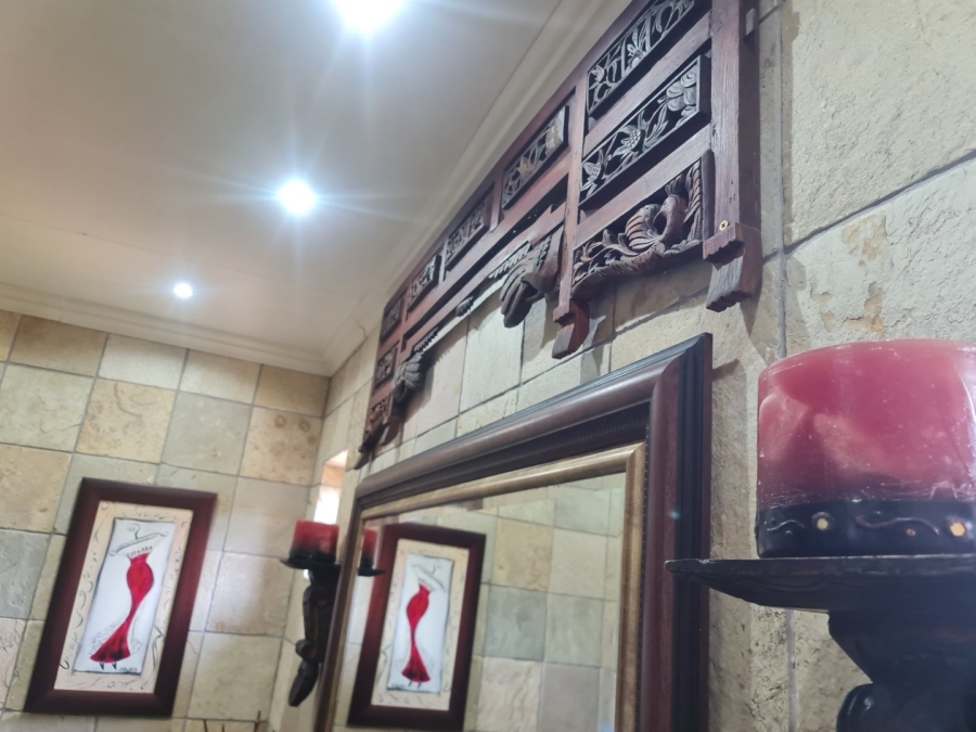 4 Bedroom Property for Sale in Cashan North West
